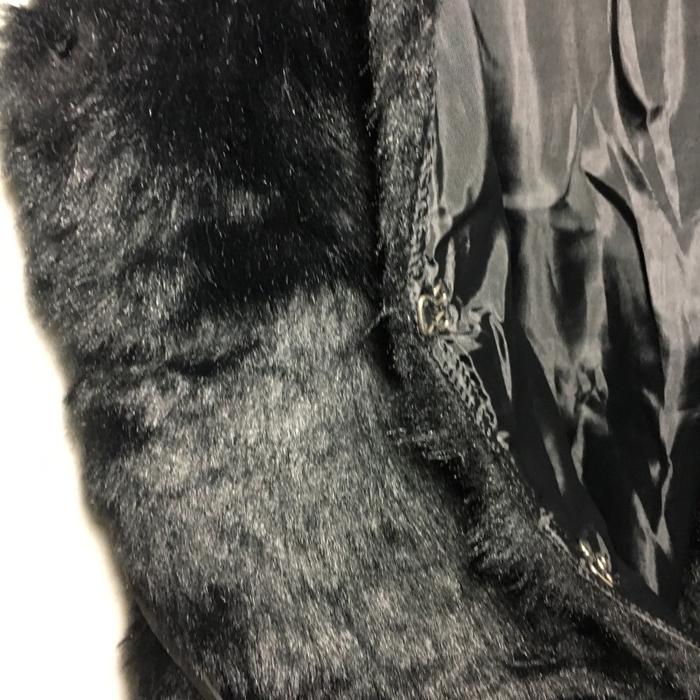 Black Faux Fur Vest With Suede Belt - Picture 4 of 4